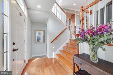 24957 Bannockburn Terrace, Chantilly, VA 20152 - photo 7