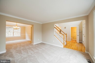 204 Earhart Ct, Owings Mills, MD 21117 - photo 4