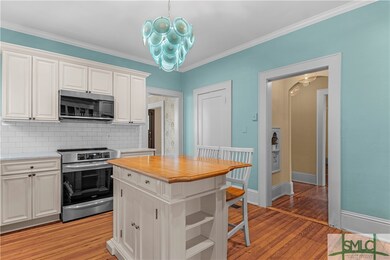 1527 E 50th St, Savannah, GA 31404 - photo 2