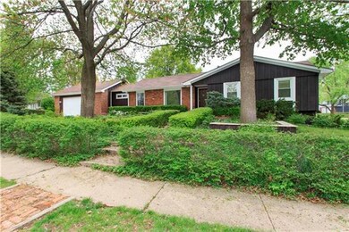 9969 Countryside Rd, Lenexa, KS 66215 - photo 2