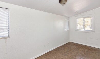 3013 E Coronado Rd, Phoenix, AZ 85008 - photo 7