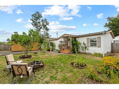 614 S 10th St, St. Helens, OR 97051 - photo 5