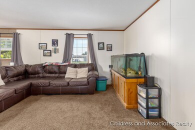 12811 Charles Dr, Wayland, MI 49348 - photo 4