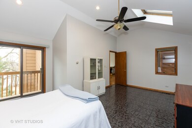 2756 Rolling Meadows Dr, Naperville, IL 60564 - photo 7