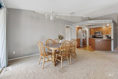 1412 Lois Ln, Nampa, ID 83686 - photo 6