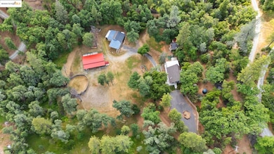 20638 Maranatha Rd, Tuolumne, CA 95379 - photo 4