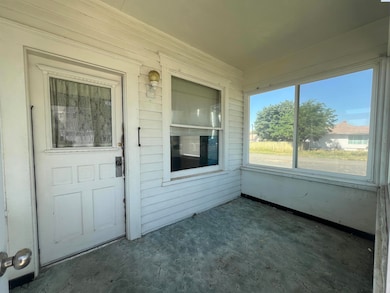 401 G St, Endicott, WA 99125 - photo 7