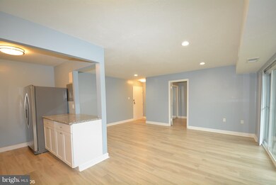 5201 Newton St unit T-3, Bladensburg, MD 20710 - photo 7