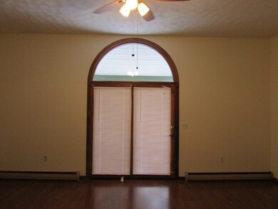 353 Litchfield St, Leominster, MA 01453 - photo 2