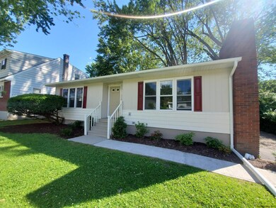 41 New York Ave, Rensselaer, NY 12144 - photo 3