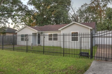 10322 Bucknell Rd, Houston, TX 77016 - photo 5