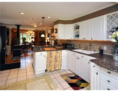 3 Stanchion St, Jamestown, RI 02835 - photo 4