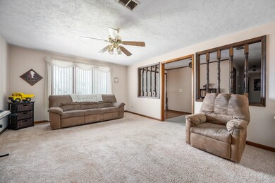 2314 Holden Dr, Anderson, IN 46012 - photo 6