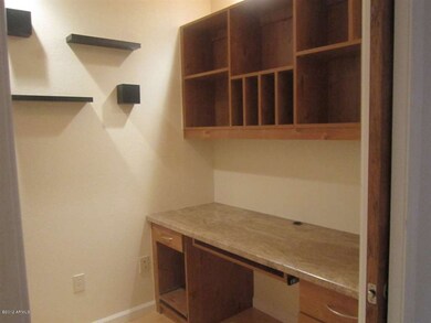OFFICE NOOK
