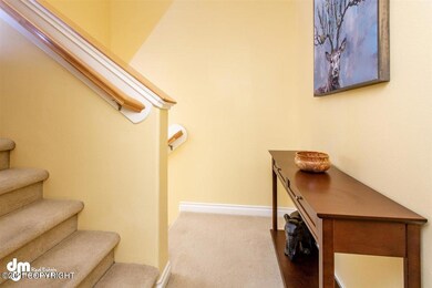04-Front Entry_DMD_5345
