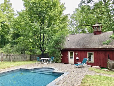 250 Maple Ave, Great Barrington, MA 01230 - photo 7