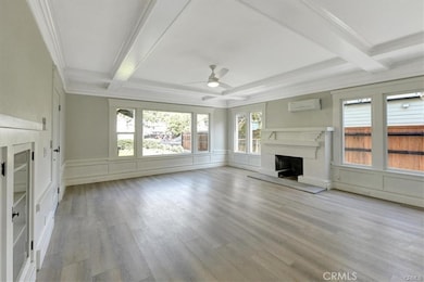 1048 E 5th St, Long Beach, CA 90802 - photo 6