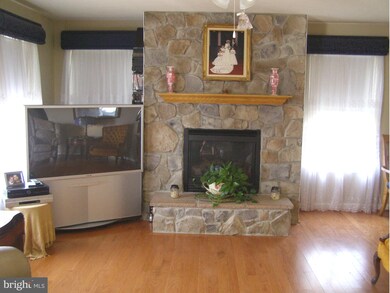 22698 Kinnegad Place, Great Mills, MD 20634 - photo 7