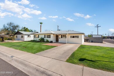 03-2217 W Gardenia Dr