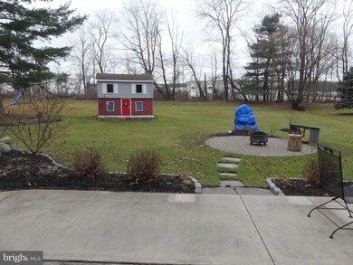 558 Caboose Dr, Quakertown, PA 18951 - photo 7