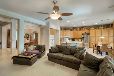 Family room / Kitchen