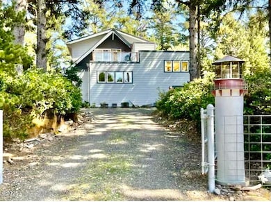 3512 Hwy 101