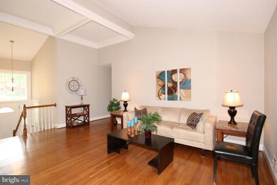 4602 Lawn Ct, Fairfax, VA 22032 - photo 3