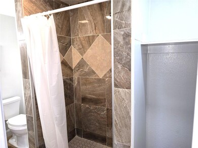 905 N Park Rd, Plant City, FL 33563 - photo 5