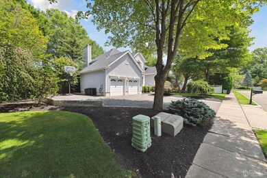 4 Shari Way, Kendall Park, NJ 08824 - photo 2