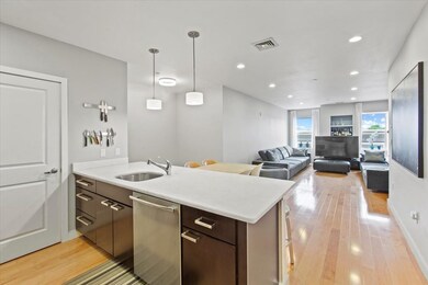 65 Beacon St unit 404, Somerville, MA 02143 - photo 2