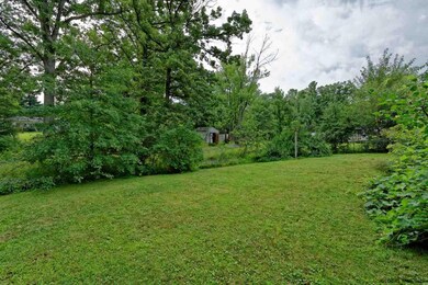 824 Whitney Dr, Schenectady, NY 12309 - photo 4