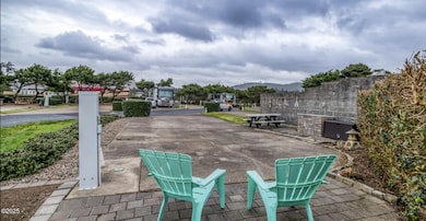 191 N Coast Hwy, Newport, OR 97365 - photo 3