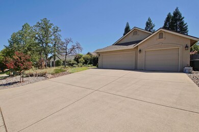 2094 Quartz Way, Redding, CA 96001 - photo 7