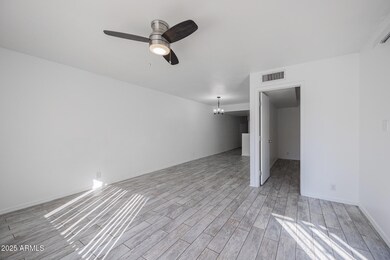 6822 N 35th Ave unit D, Phoenix, AZ 85017 - photo 7