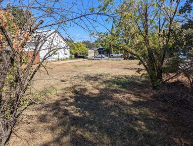 2224 Waldon St, Redding, CA 96001 - photo 7