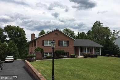 60 Monroe Dr, Chambersburg, PA 17201 - photo 4