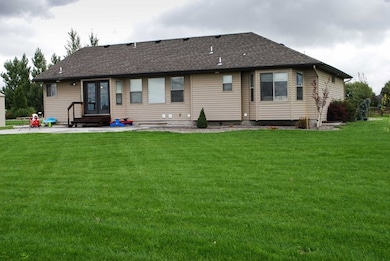 66 S 520 W, Blackfoot, ID 83221 - photo 6