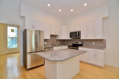 81 Worcester St unit 2, Boston, MA 02118 - photo 4