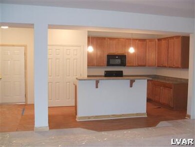 329 Mickley Rd unit I, Whitehall, PA 18052 - photo 5