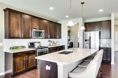 1211 Mariemont Rd, Sugar Grove, IL 60554 - photo 4