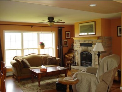 412 Calavant Hill Rd, Charlestown, NH 03603 - photo 2