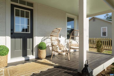 1107 Myrtle St, Charlottesville, VA 22902 - photo 4