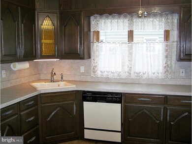 1512 Werner Rd, Hatfield, PA 19440 - photo 7