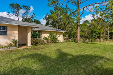 16243 E Glasgow Loxahatchee FL 33432 Fro