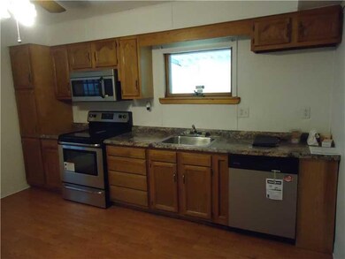 Kitchen. NEW APPLIANCES