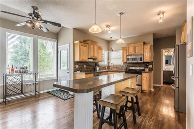 5704 Marion St, Shawnee, KS 66218 - photo 7