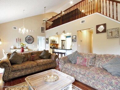 8 Nashville Ct, Tinton Falls, NJ 07712 - photo 4