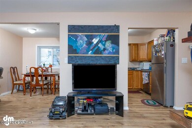 07-Unit A Living Room-ELKO6079