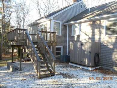 31 Maple St, Mashpee, MA 02649 - photo 4