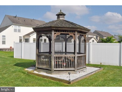 518 Maidstone Dr, Williamstown, NJ 08094 - photo 4